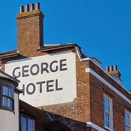 The George Hotel Battle Luaran gambar